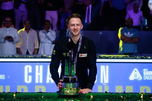 PP电子官方-特鲁姆普"抢钱抢冠军" 终结75三杰时代非他莫属